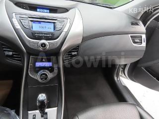 2013 HYUNDAI AVANTE MD ELANTRA M16 GDI SMART - 17