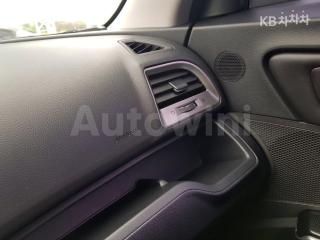 2016 SSANGYONG TIVOLI GASOLINE VX - 13