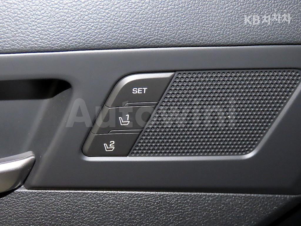 2019 HYUNDAI  AVANTE AD SMARTSTREAM G1.6 PREMIUM - 16
