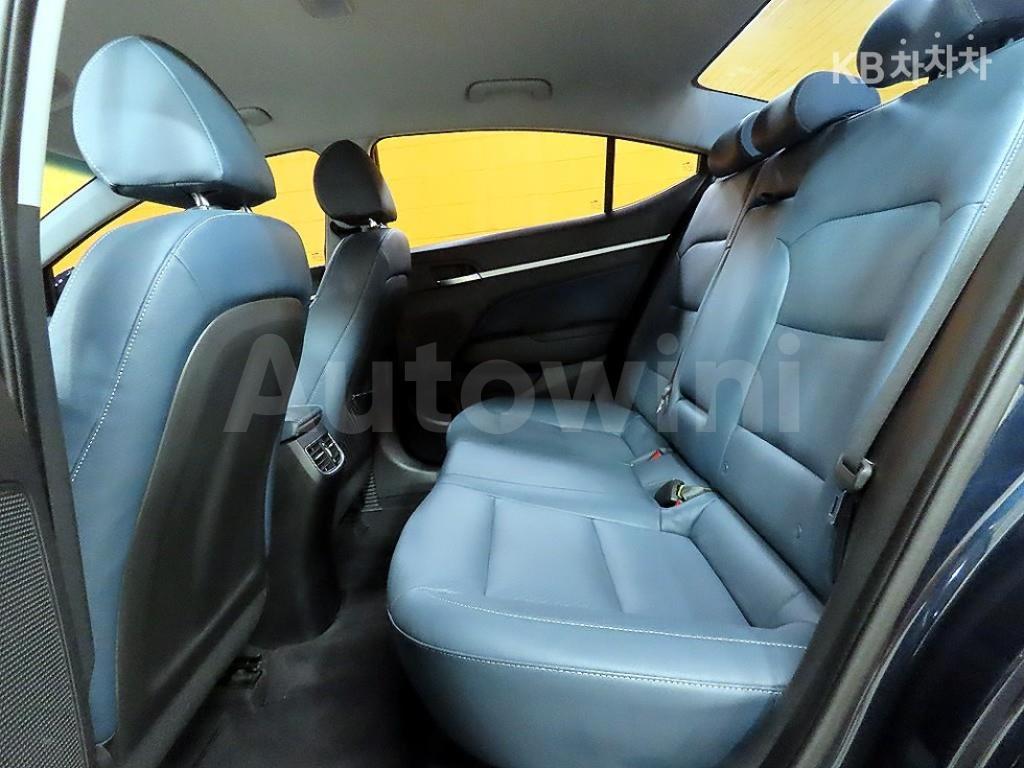 2019 HYUNDAI  AVANTE AD SMARTSTREAM G1.6 PREMIUM - 17