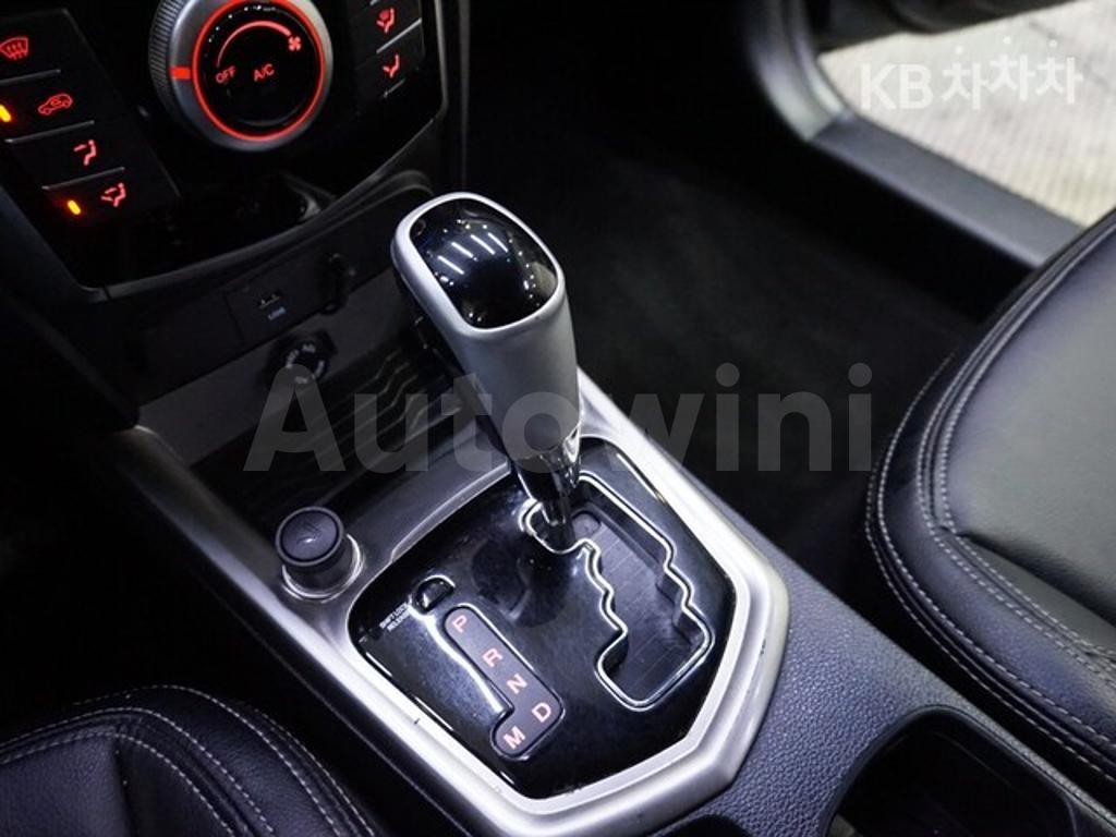 2016 SSANGYONG TIVOLI DIESEL TX 4WD - 8