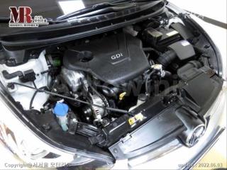 2016 HYUNDAI  AVANTE ELANTRA 1.6 GDI SMART BASIC - 19