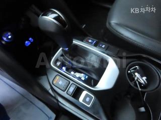 2018 HYUNDAI SANTAFE THE PRIME DIESEL R2.0 2WD 5 SEATS VALUEPLUS - 9
