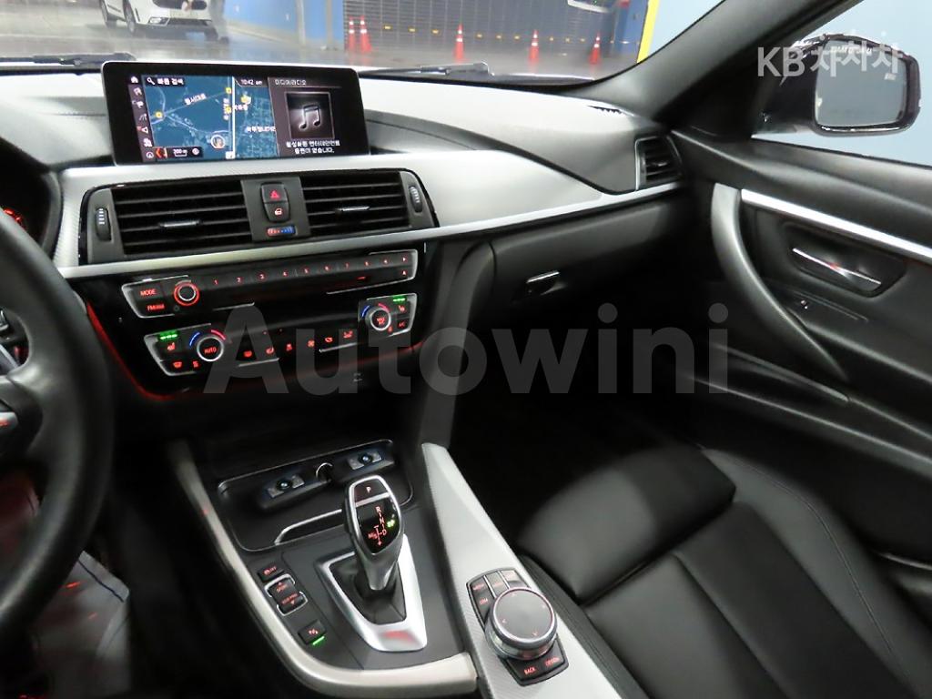2018 BMW 3 SERIES 320D MSPORTS F30(12~) - 11