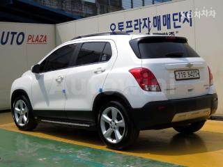 KLABA76BDFB198234 2015 GM DAEWOO (CHEVROLET) TRAX 1.4 LT LEATHERPACKAGE-2