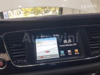 KNAMC81ABJS354484 2018 KIA  CARNIVAL 9 SEATS 2.2 DIESEL LUXURY-4