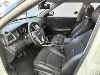 KPBXH3AR1GP072248 2016 SSANGYONG TIVOLI GASOLINE LX ADVANCED-4