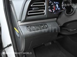 2020 HYUNDAI  AVANTE ELANTRA 1.6 VGT SMART BASIC - 17