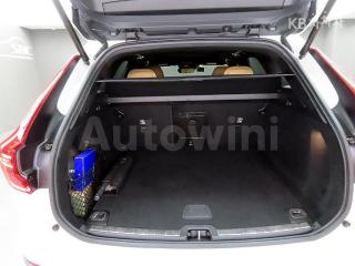 2019 VOLVO XC60 D5 2.4 INSCRIPTION - 14