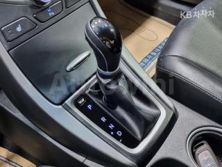 2016 HYUNDAI  AVANTE ELANTRA 1.6 GDI MORDERN BASIC - 13