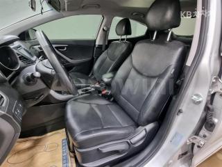 2016 HYUNDAI  AVANTE ELANTRA 1.6 GDI MORDERN BASIC - 17