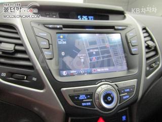 2015 HYUNDAI  AVANTE ELANTRA 1.6 GDI MORDERN BASIC - 11