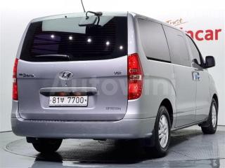 KMFWBX7KBHU867769 2017 HYUNDAI GRAND STAREX H-1 5 SEATS VAN MORDERN-1