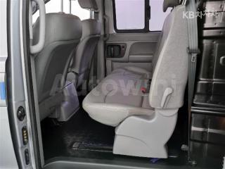 2017 HYUNDAI GRAND STAREX H-1 5 SEATS VAN MORDERN - 11