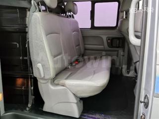 2017 HYUNDAI GRAND STAREX H-1 5 SEATS VAN MORDERN - 12