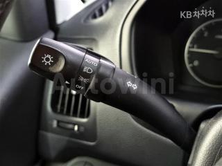 2017 HYUNDAI GRAND STAREX H-1 5 SEATS VAN MORDERN - 16