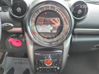 2015 MINI COOPER COUNTRYMAN D ALL4 2.0 BASIC - 8