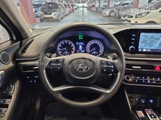 2021 HYUNDAI SONATA DN8 2.0 SMART - 11