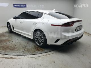 2020 KIA STINGER 2.2 DIESEL 2WD PLATINUM - 7