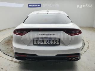 2020 KIA STINGER 2.2 DIESEL 2WD PLATINUM - 10