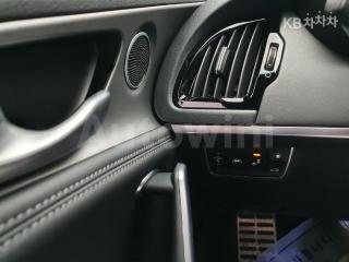 2020 KIA STINGER 2.2 DIESEL 2WD PLATINUM - 13