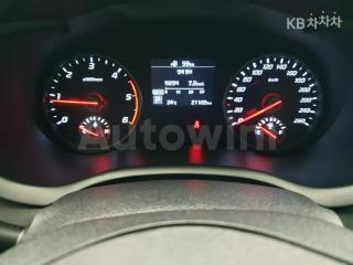 2020 KIA STINGER 2.2 DIESEL 2WD PLATINUM - 19