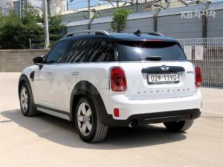 WMWYT9107J3E49950 2018 MINI COOPER COUNTRYMAN D 2.0-2