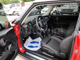 WMWXR7105L2L77246 2020 MINI COOPER 1.6 SE-5