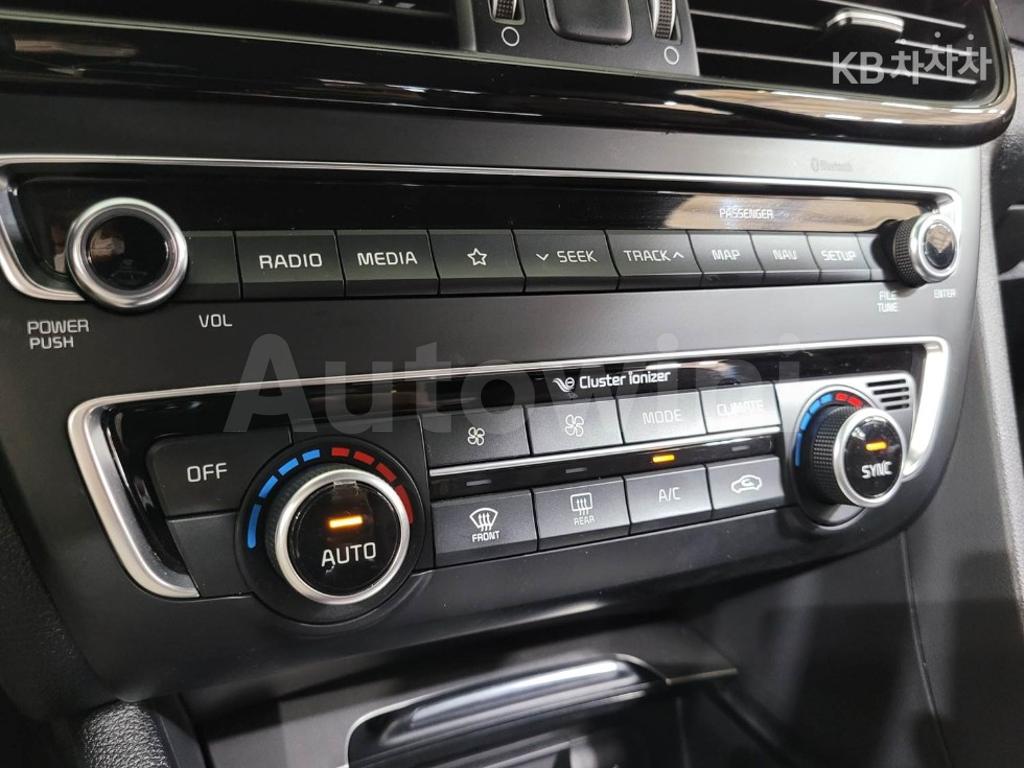 2018 KIA K5 2ND GEN OPTIMA 2.0 GASOLINE MX SIGNATURE - 19