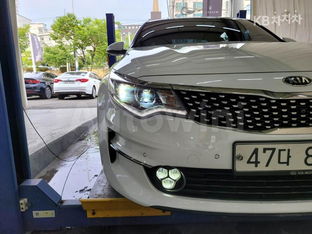 2018 KIA K5 2ND GEN OPTIMA 2.0 GASOLINE MX SIGNATURE - 25