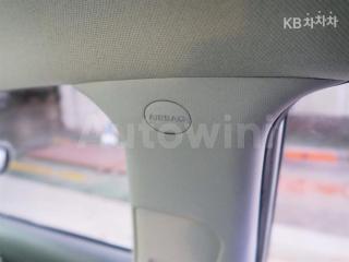 2015 HYUNDAI  AVANTE ELANTRA 1.6 GDI STYLE BASIC - 14