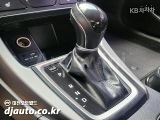 2015 HYUNDAI  AVANTE ELANTRA 1.6 GDI SMART BASIC - 12