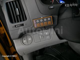 2017 HYUNDAI GRAND STAREX H-1 CHILD PROTECTIVE VEHICLE DELUXE - 17