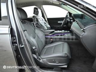 2021 GENESIS GV70 GASOLINE 2.5T AWD - 9