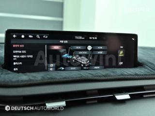 2021 GENESIS GV70 GASOLINE 2.5T AWD - 11