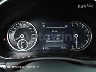 2021 GENESIS GV70 GASOLINE 2.5T AWD - 16
