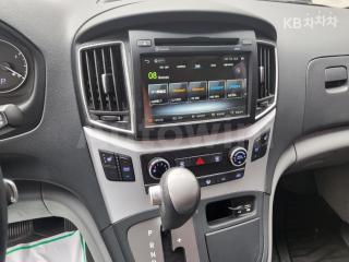 2017 HYUNDAI GRAND STAREX H-1 12 SEATS WAGON CVX SMART - 9
