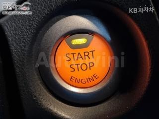 2014 NISSAN JUKE 1.6 SV - 11