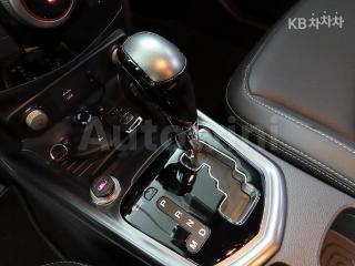 2018 SSANGYONG TIVOLI GASOLINE VX - 11