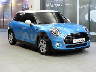 WMWXY310XKTF77921 2019 MINI COOPER D 2.0 BASIC-0
