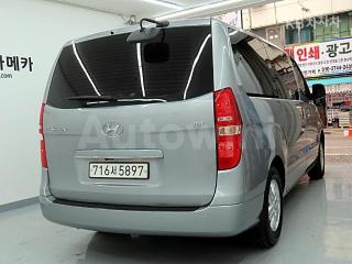 KMJWA37KBHU915421 2017 HYUNDAI GRAND STAREX H-1 12 SEATS WAGON CVX SMART-2