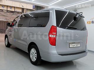KMJWA37KBHU915421 2017 HYUNDAI GRAND STAREX H-1 12 SEATS WAGON CVX SMART-3