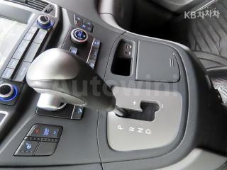 2017 HYUNDAI GRAND STAREX H-1 12 SEATS WAGON CVX SMART - 13