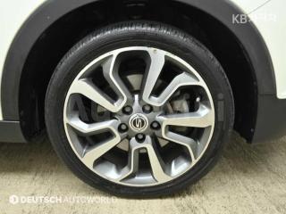 KPBXH3AR1GP085241 2016 SSANGYONG TIVOLI GASOLINE LX ADVANCED-4