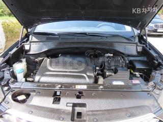 KMHSN81XBGU130009 2016 HYUNDAI MAXCRUZ DIESEL(E-VGT)2.2 2WD EXCLUSIVE 6 SEATS BASIC-4
