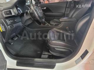 2017 KIA NIRO 1.6 PRESTIGE - 15