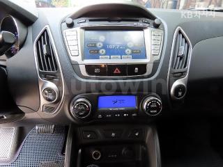 2011 HYUNDAI TUCSON IX DIESEL 2WD LX20 SMART PACKAGE - 11