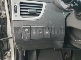 2015 HYUNDAI  AVANTE ELANTRA 1.6 VGT SMART BASIC - 16