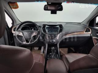 KMHSR81XBHU202770 2017 HYUNDAI  MAXCRUZ DIESEL(E-VGT)R2.2 2WD PRESTIGE 7 SEATS-2