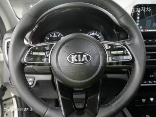 2021 KIA SELTOS 1.6 GASOLINE TURBO 2WD TRENDY - 8